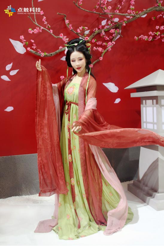 CJ���Ƽ���֪��Coser������������Խ�����ٵ㴥չ̨������ŷ�֮��